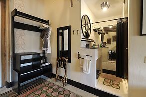 Hotel Casa Lola Deluxe Gallery