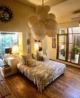 Hotel Casa Lola Deluxe Gallery