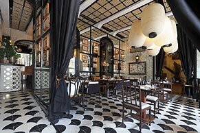 Hotel Casa Lola Deluxe Gallery