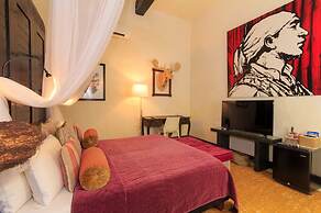 Hotel Casa Lola Deluxe Gallery