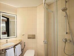 ibis Muscat