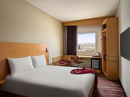 ibis Muscat