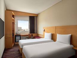 ibis Muscat