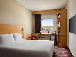ibis Muscat