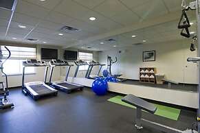 Holiday Inn Express Hotel & Suites Rogers by IHG