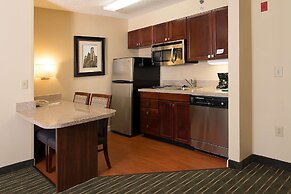 Homewood Suites by Hilton Toronto Airport Corporate Centre