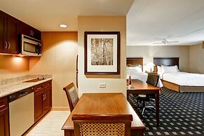 Homewood Suites by Hilton Toronto Airport Corporate Centre