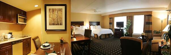 Homewood Suites by Hilton Toronto Airport Corporate Centre
