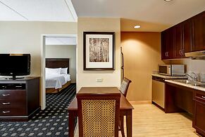 Homewood Suites by Hilton Toronto Airport Corporate Centre