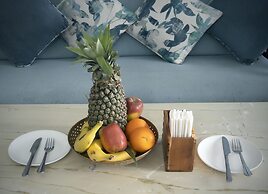 Swaroop Vilas - Lake Facing Boutique Hotel