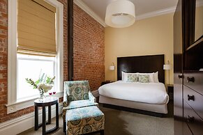Healdsburg Inn on the Plaza, A Four Sisters Inn