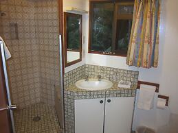 Raina Holiday Accommodation