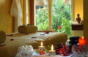 Uday Samudra Leisure Beach Hotel