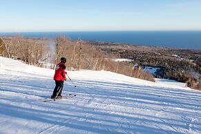 The Mountain Inn at Lutsen