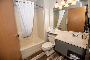 The Mountain Inn at Lutsen