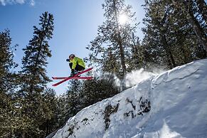 The Mountain Inn at Lutsen