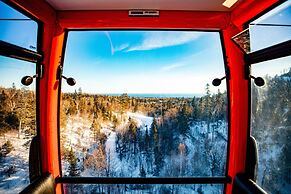 The Mountain Inn at Lutsen