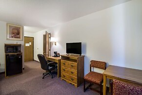 Rodeway Inn Gateway to Medora T-Roosevelt & Makoshika State Park