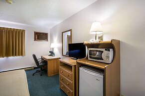 Rodeway Inn Gateway to Medora T-Roosevelt & Makoshika State Park