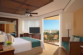 Dreams Riviera Cancun Resort & Spa - All Inclusive