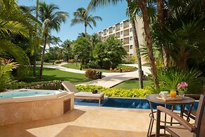 Dreams Riviera Cancun Resort & Spa - All Inclusive