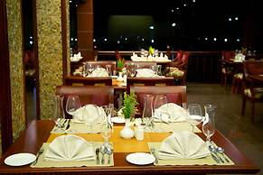 Sterling Lake Palace Alleppey