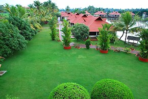 Sterling Lake Palace Alleppey