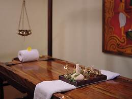 Sterling Lake Palace Alleppey