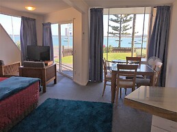 Bucklands Beach Waterfront Motel