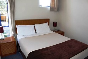 Bucklands Beach Waterfront Motel