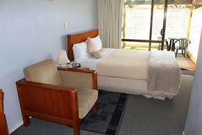 Bucklands Beach Waterfront Motel