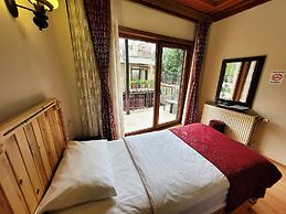Saruhan Hotel