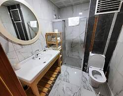 Saruhan Hotel