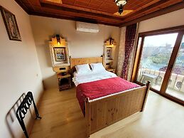 Saruhan Hotel