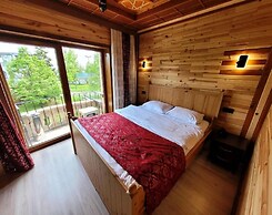 Saruhan Hotel