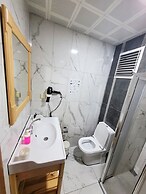 Saruhan Hotel