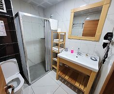 Saruhan Hotel