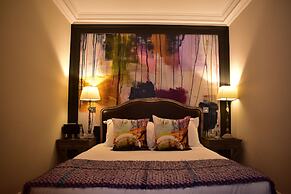 The Rutland Hotel & Apartments