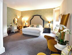 The Rutland Hotel & Apartments