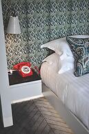 The Rutland Hotel & Apartments