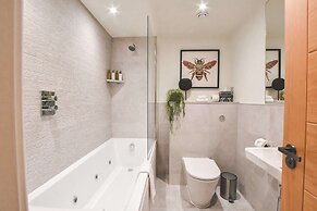 The Rutland Hotel & Apartments