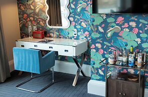 The Rutland Hotel & Apartments