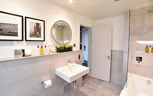 The Rutland Hotel & Apartments