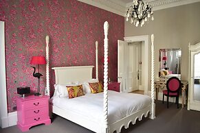 The Rutland Hotel & Apartments