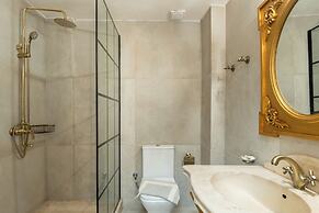 Assa Maris Beach Hotel