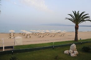 Assa Maris Beach Hotel