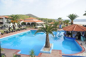 Assa Maris Beach Hotel