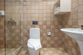 Assa Maris Beach Hotel