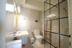 Assa Maris Beach Hotel