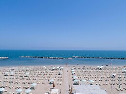 Mercure Rimini Artis